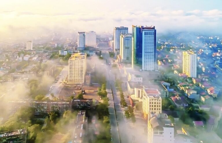 Foenix Growne Vinh Hotel